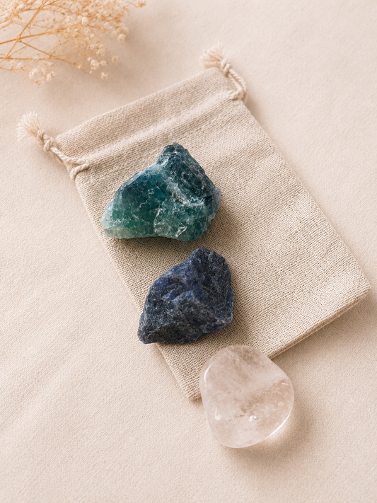 Pack de minerales para la claridad mental con fluorita, sodalita y cuarzo cristal