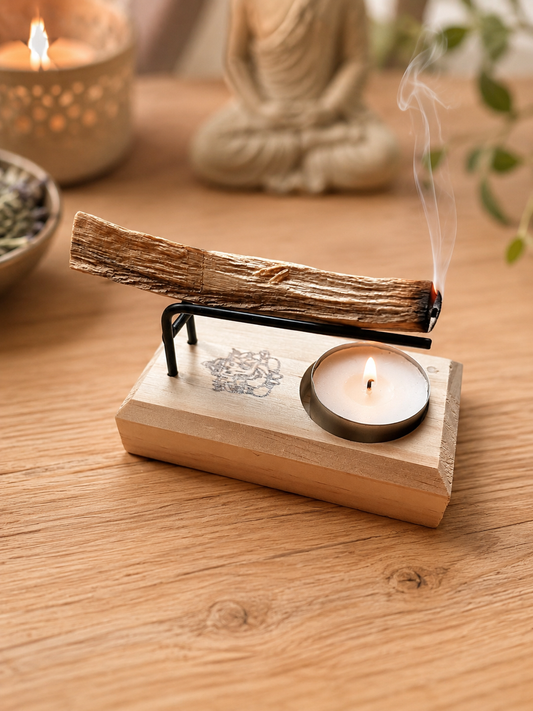 Quemador de palo santo de madera con Ganesha calado