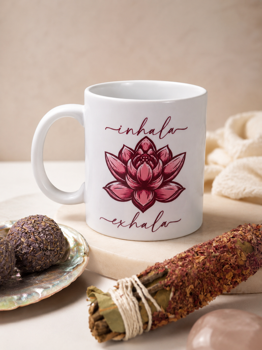 Taza de cerámica Inhala y Exhala con flor de loto